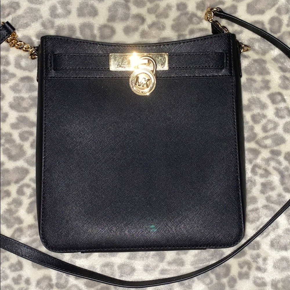 Micheal Kors Crossbody Bag
